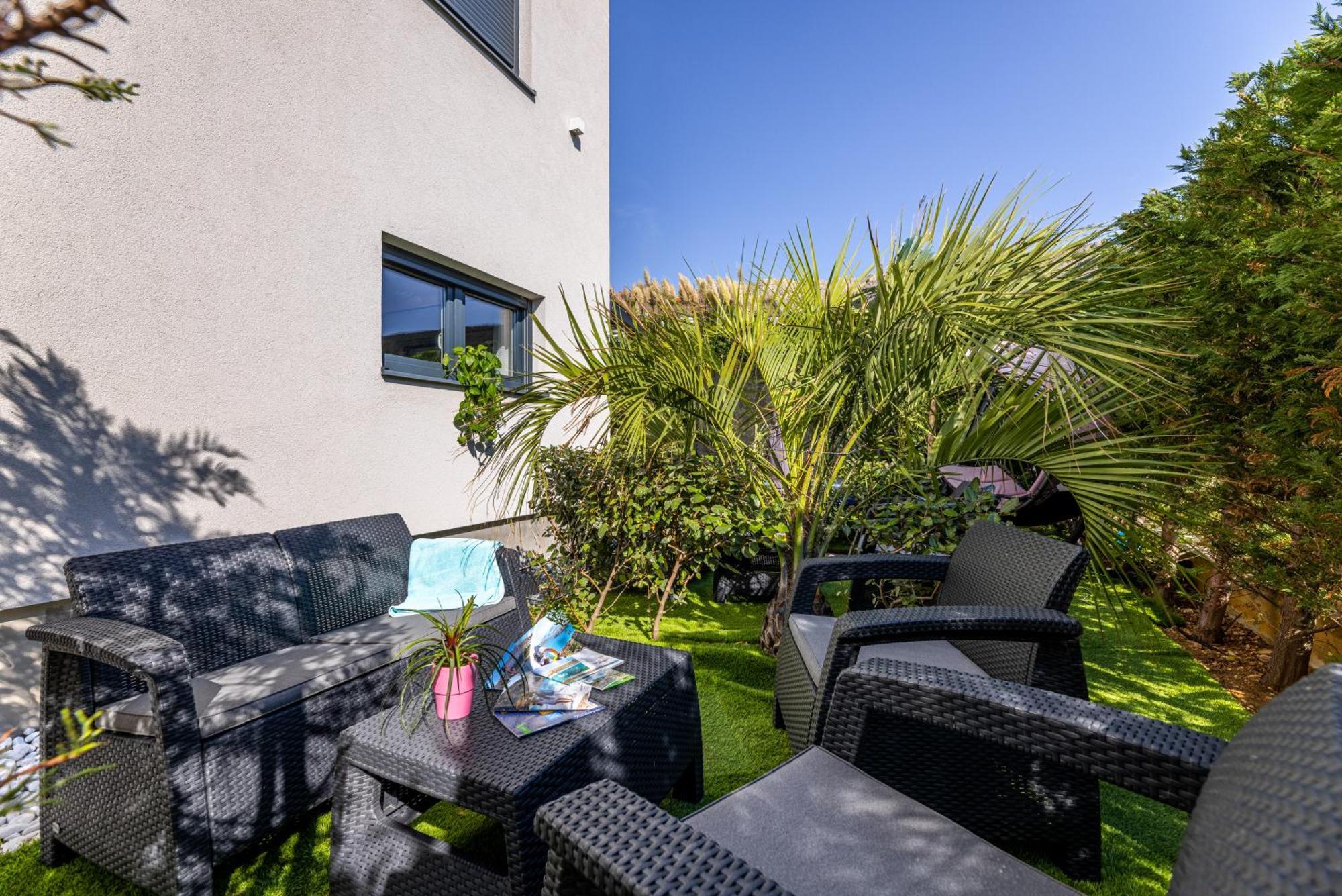 Villa Valis Baska  Exterior photo